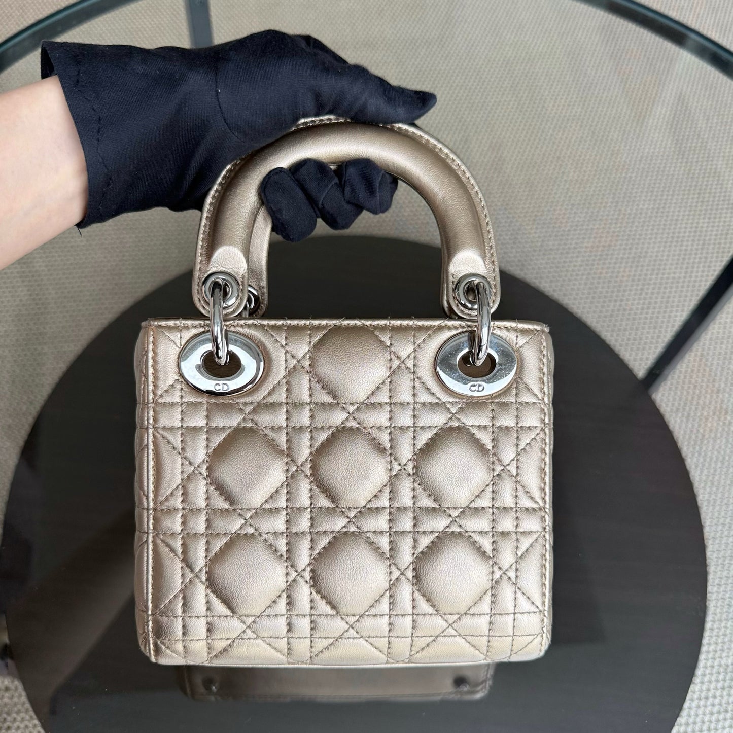 Kovancy Lady Mini - Sangle chaîne en cuir d'agneau Cannage avec quincaillerie dorée et argentée