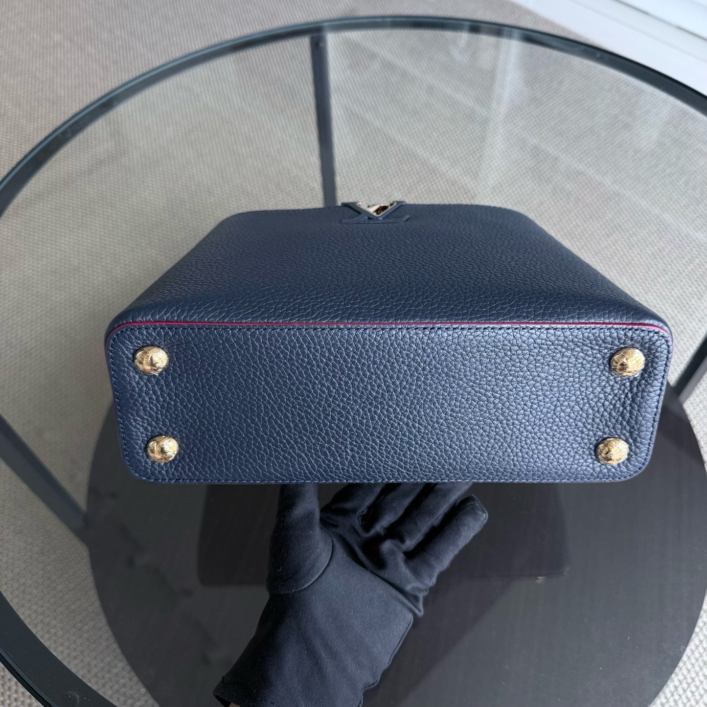 Kovancy Capucines BB - Cuir de veau grainé Bleu foncé Fuchsia Ferrures dorées