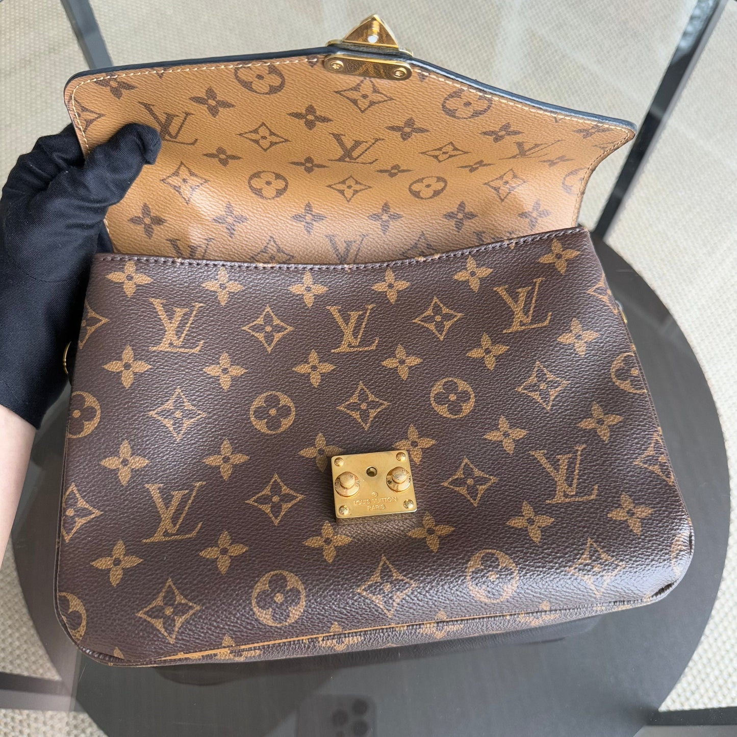 Kovancy Pochette Metis - Toile Monogram inversée Matériel doré