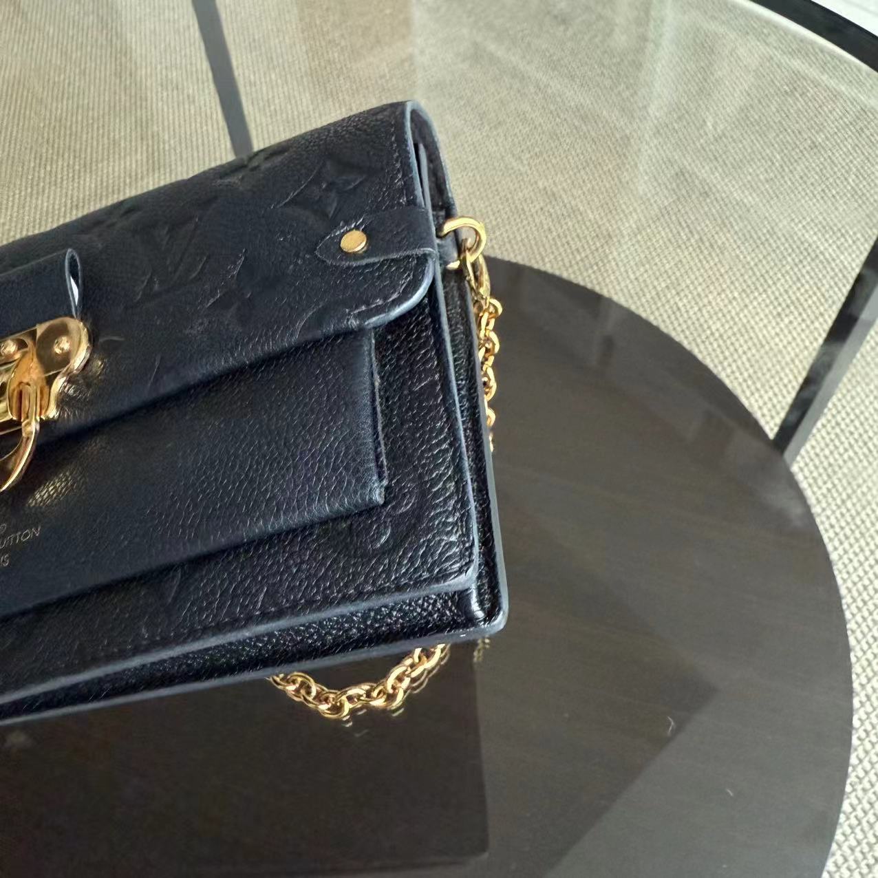 LVT Vavin Chain WOC Chain Wallet Empreinte Black Gold Hardware Black