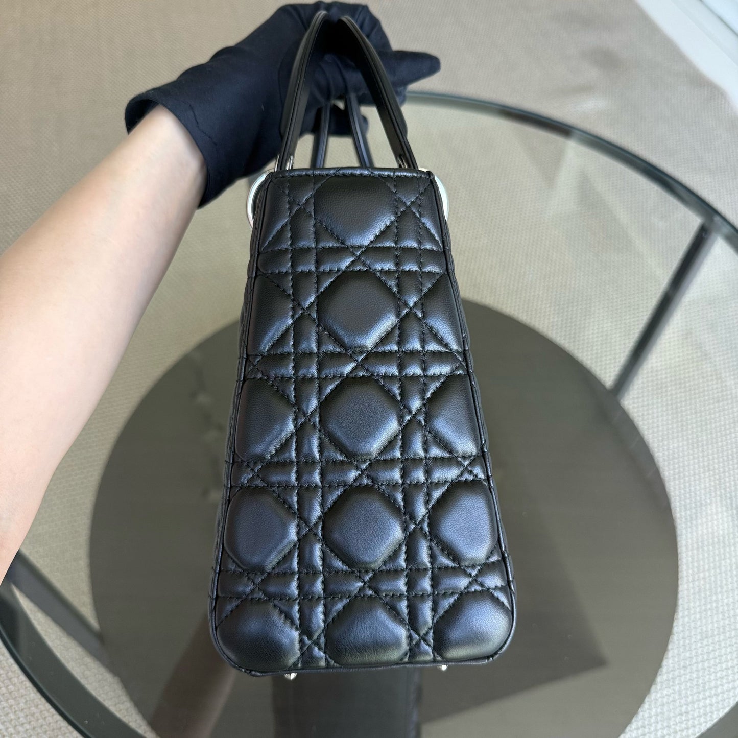 Kovancy Lady Moyen - Cuir d'agneau Cannage noir et matériel argenté