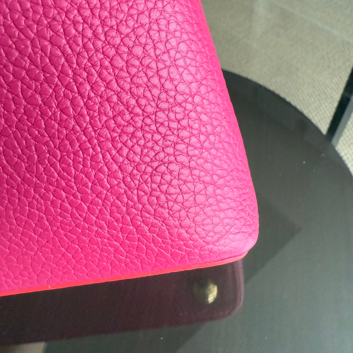 LV Capucines BB - 27CM Grained calfskin Hot pink Gold-tone hardware