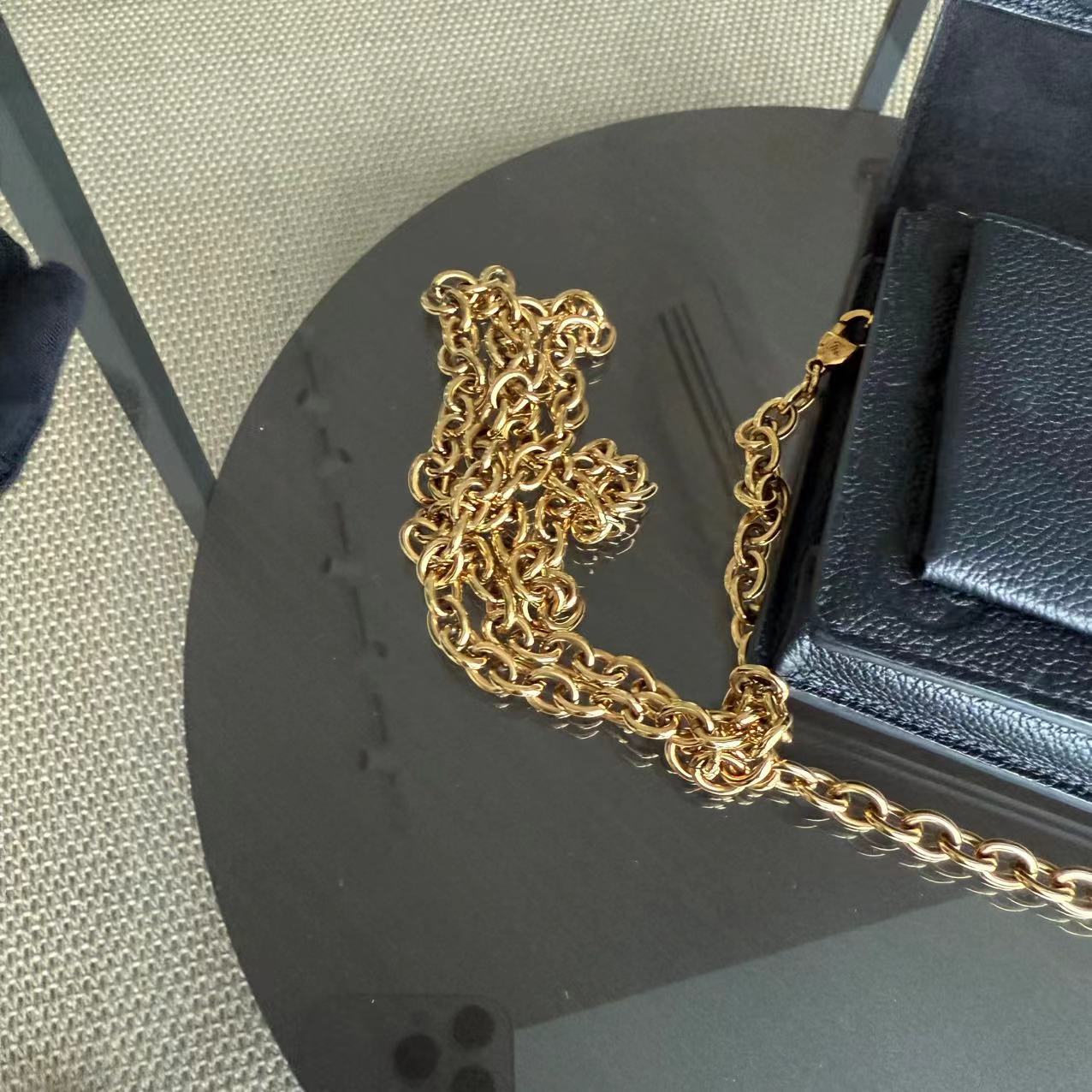 LVT Vavin Chain WOC Chain Wallet Empreinte Black Gold Hardware Black