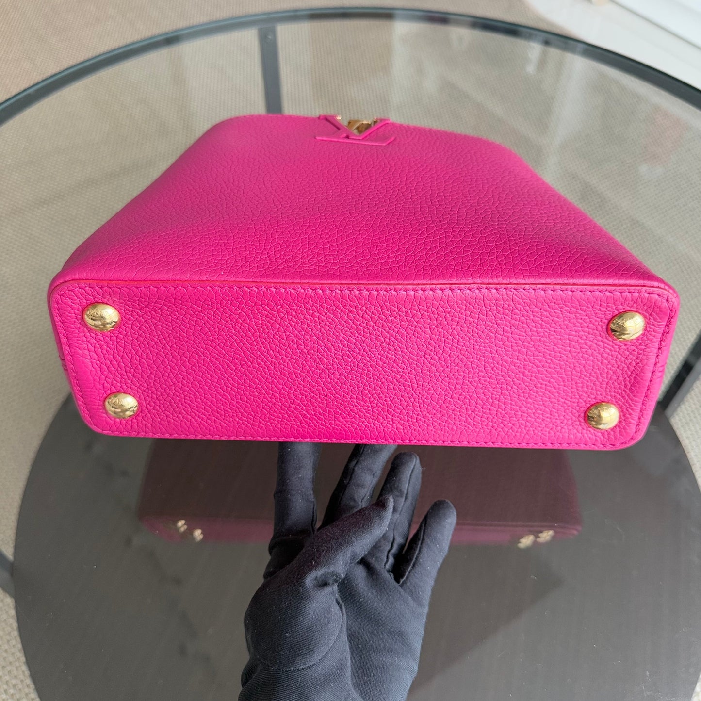 LV Capucines BB - 27CM Grained calfskin Hot pink Gold-tone hardware