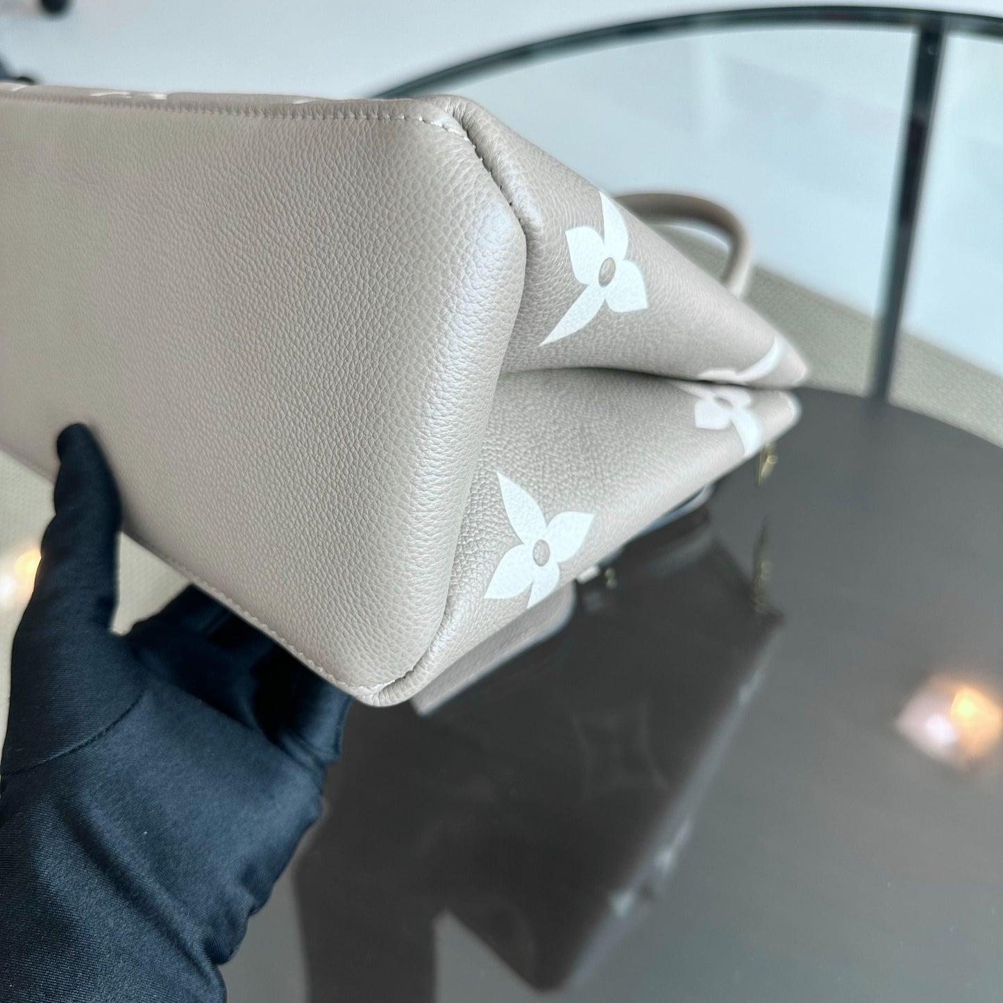 LVT Petite Palais Bicolor Monogram Empreinte Crossbody Bag
