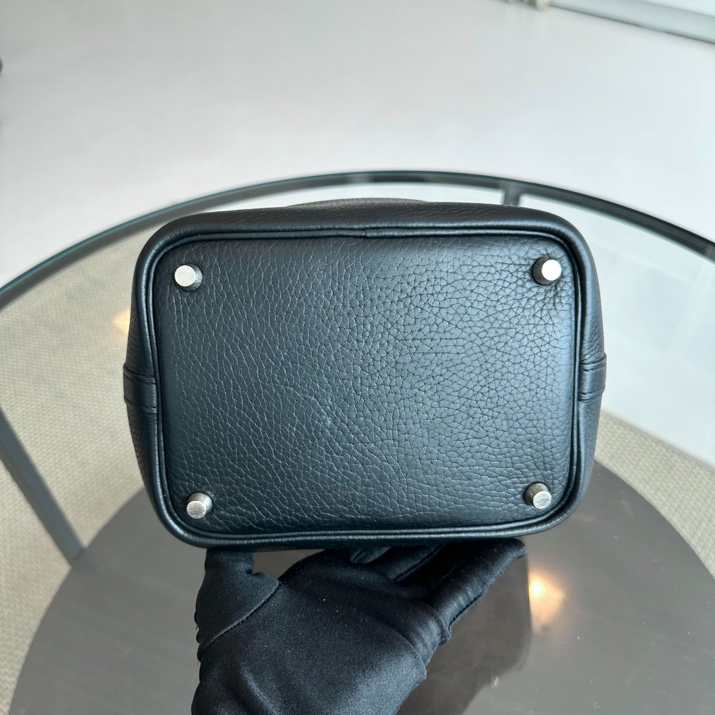 Kovancy Picotin 18 Square H Clémence Black SHW