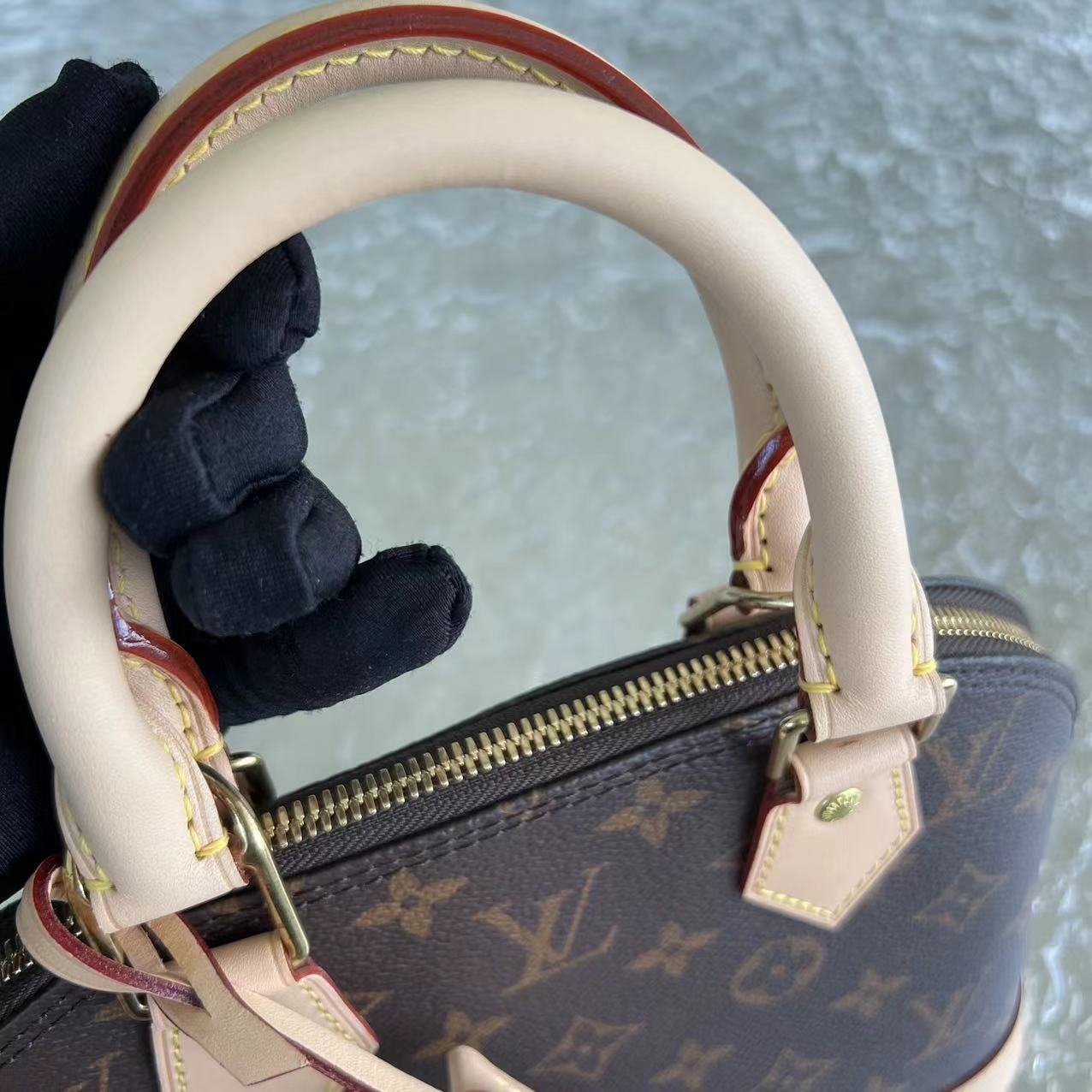 Kovancy Alma BB Monogram Canvas Leather 23CM