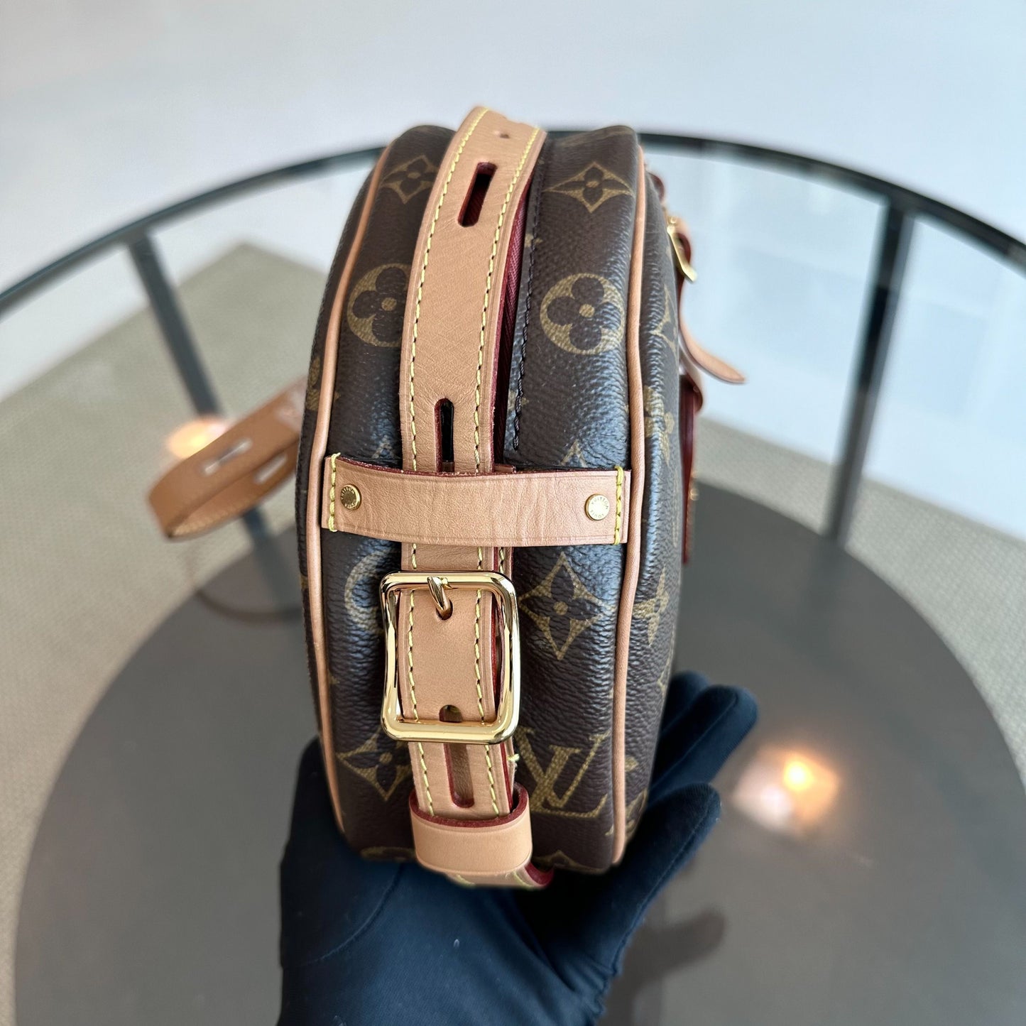 Kovancy Boîte Chapeau Souple MM Monogram Canvas Bag