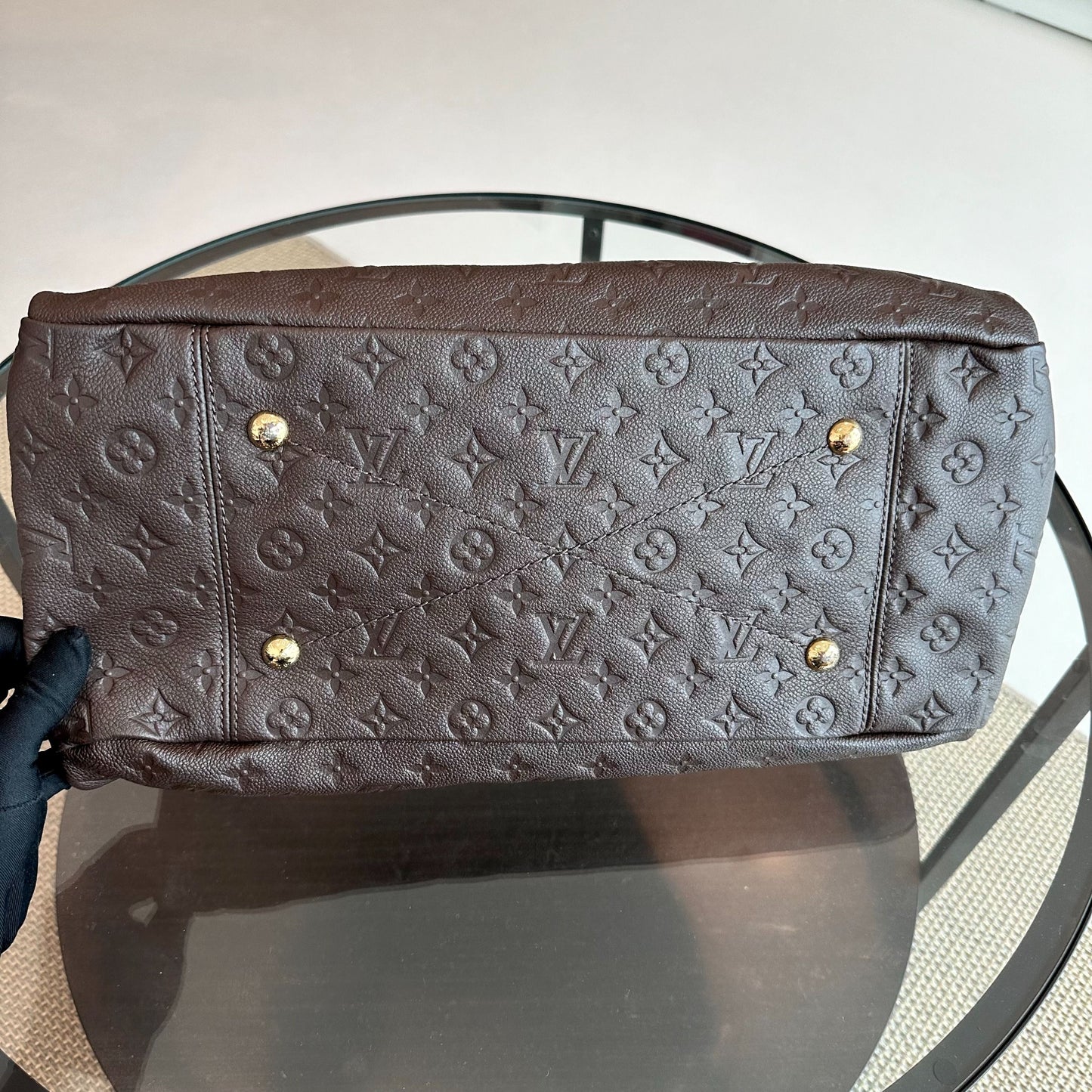 Kovancy Sac à main Artsy MM Monogram Empreinte en cuir marron
