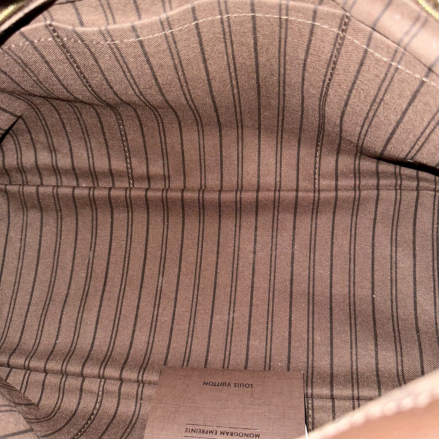 Kovancy Sac à main Artsy MM Monogram Empreinte en cuir marron