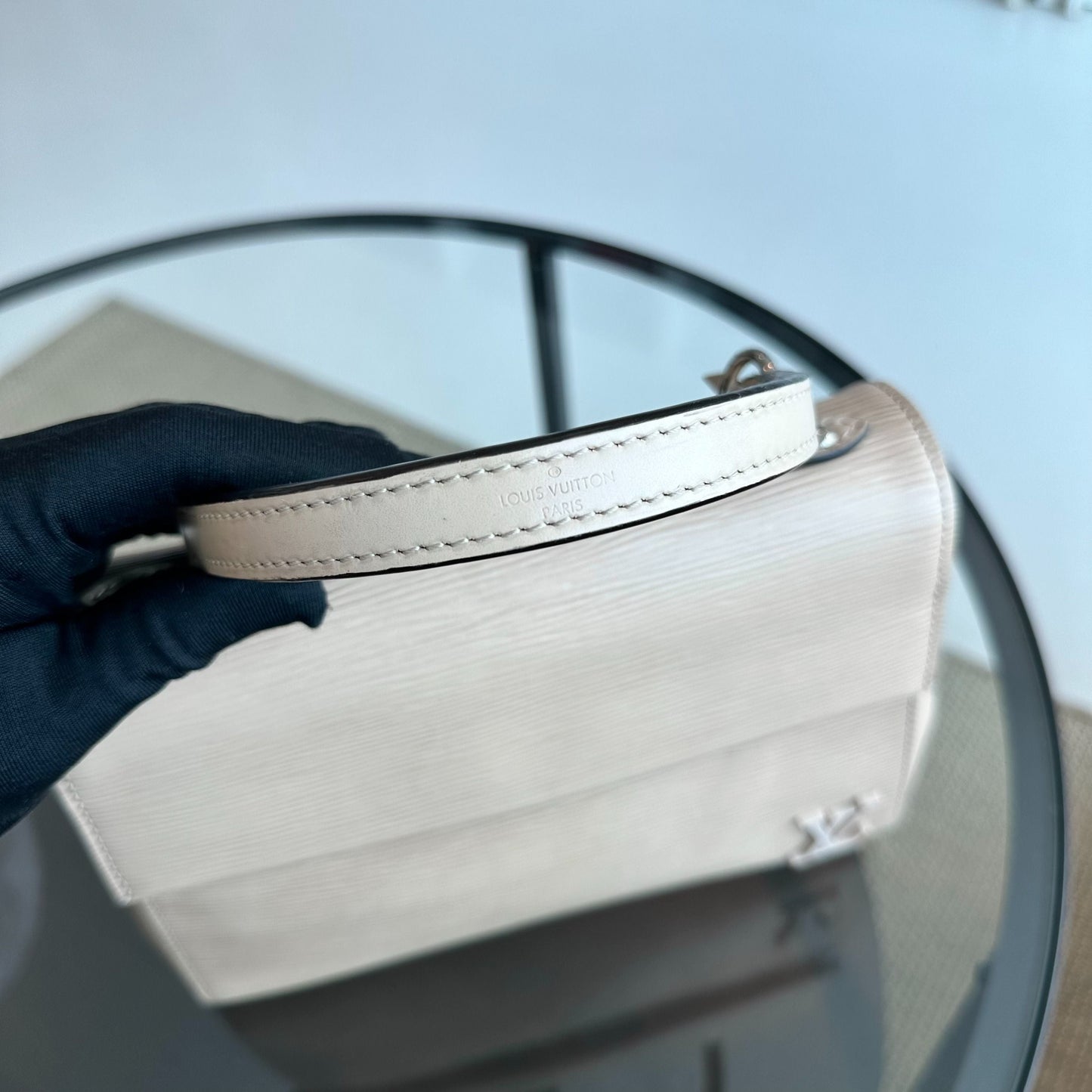 LVT Cluny MM shoulder bag in beige EPI leather