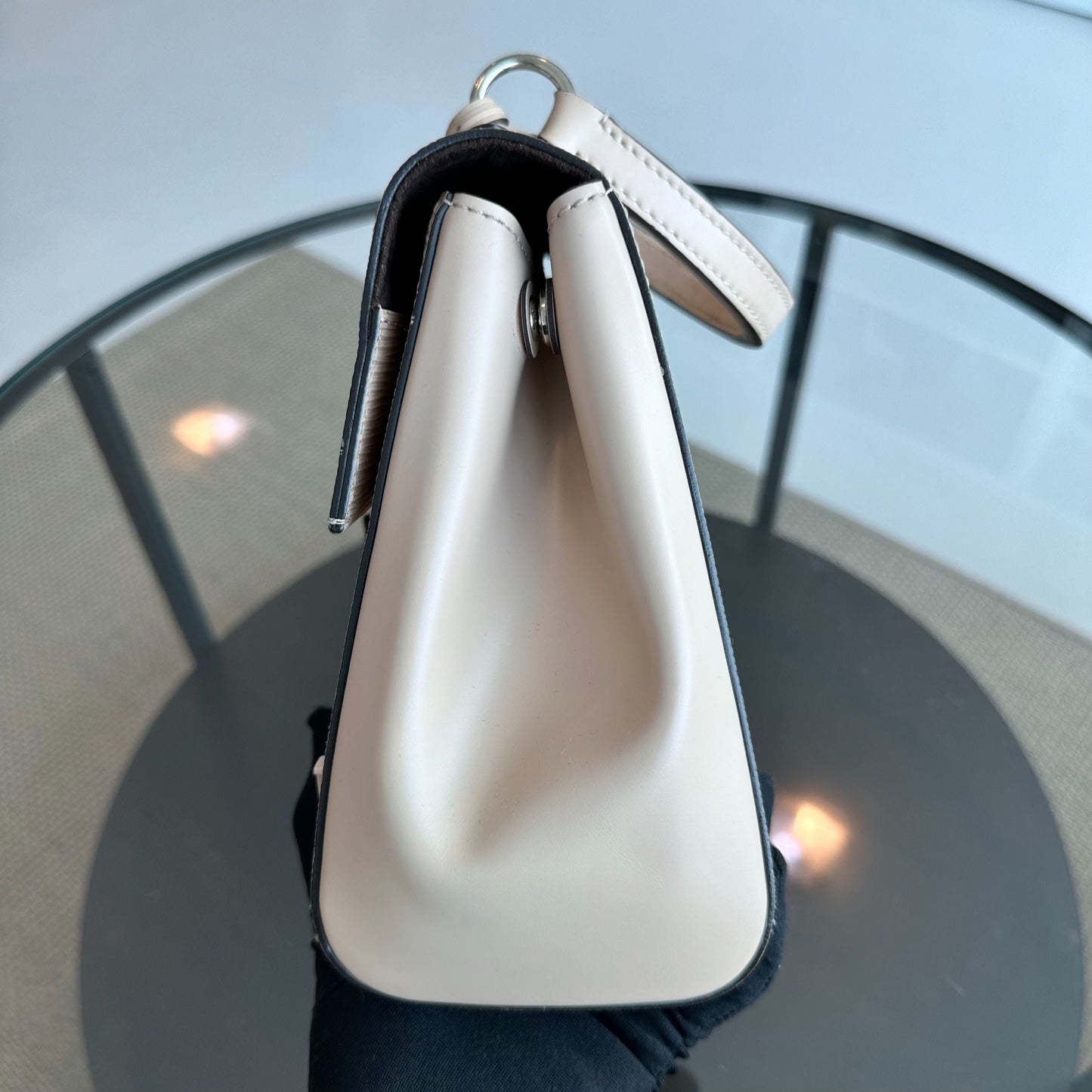 LVT Cluny MM shoulder bag in beige EPI leather
