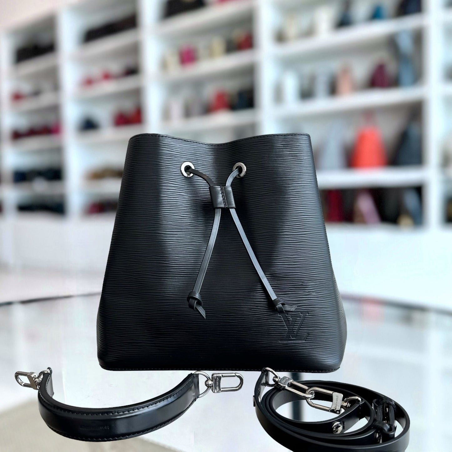 LVT Neo Noe MM Bucket Bag in Black EPI Leather SHW