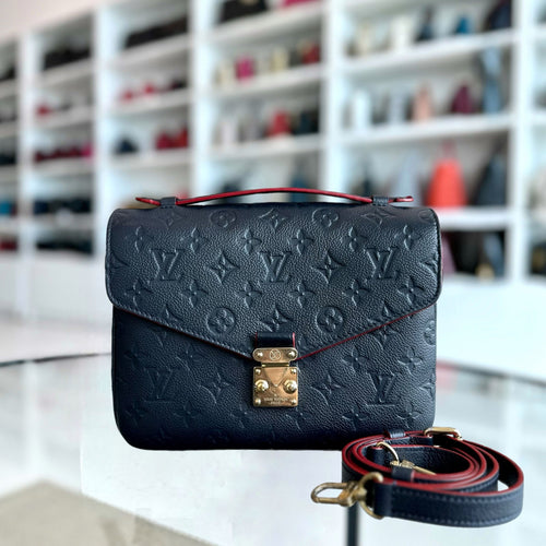 Kovancy Pochette Metis Empreinte Cuir Marine Rogue Bleu Foncé GHW