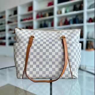 Kovancy Sac à bandoulière Totally Damier Azure MM