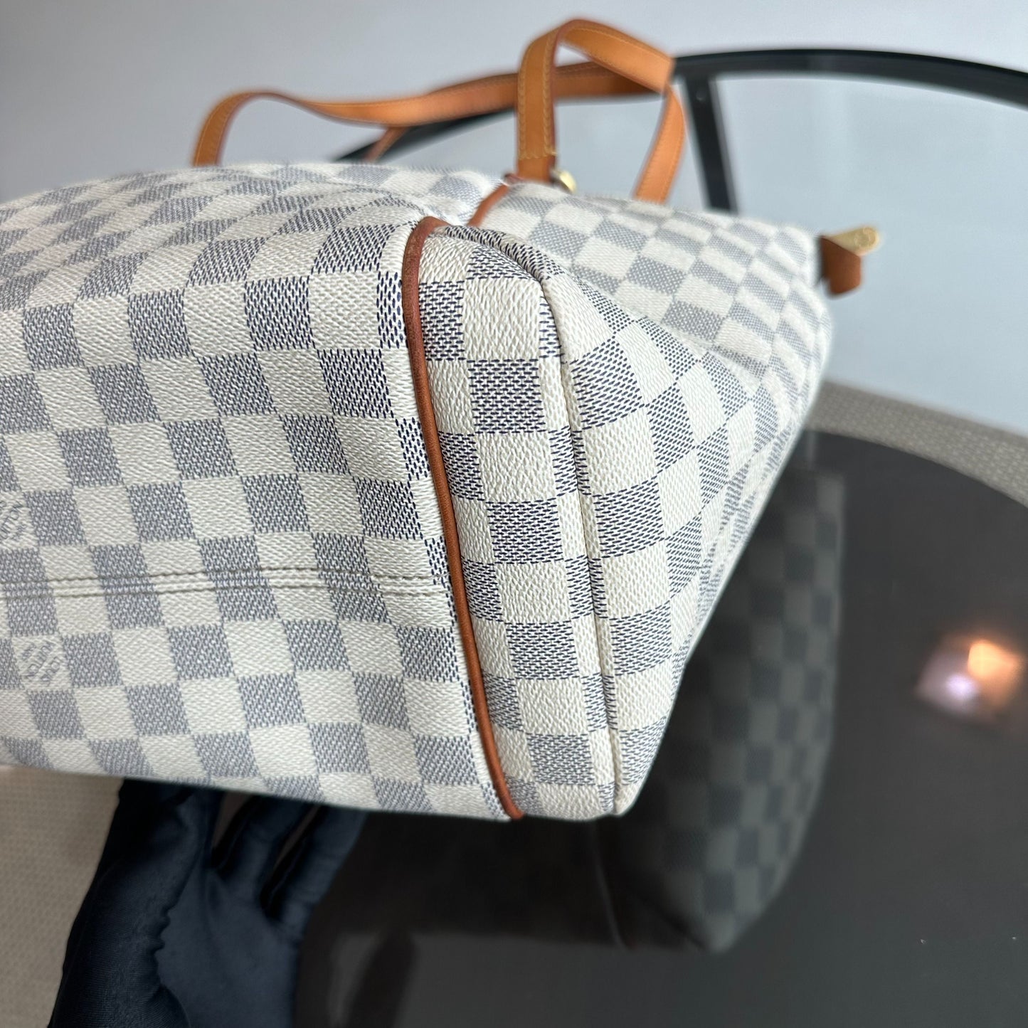 Kovancy Sac à bandoulière Totally Damier Azure MM