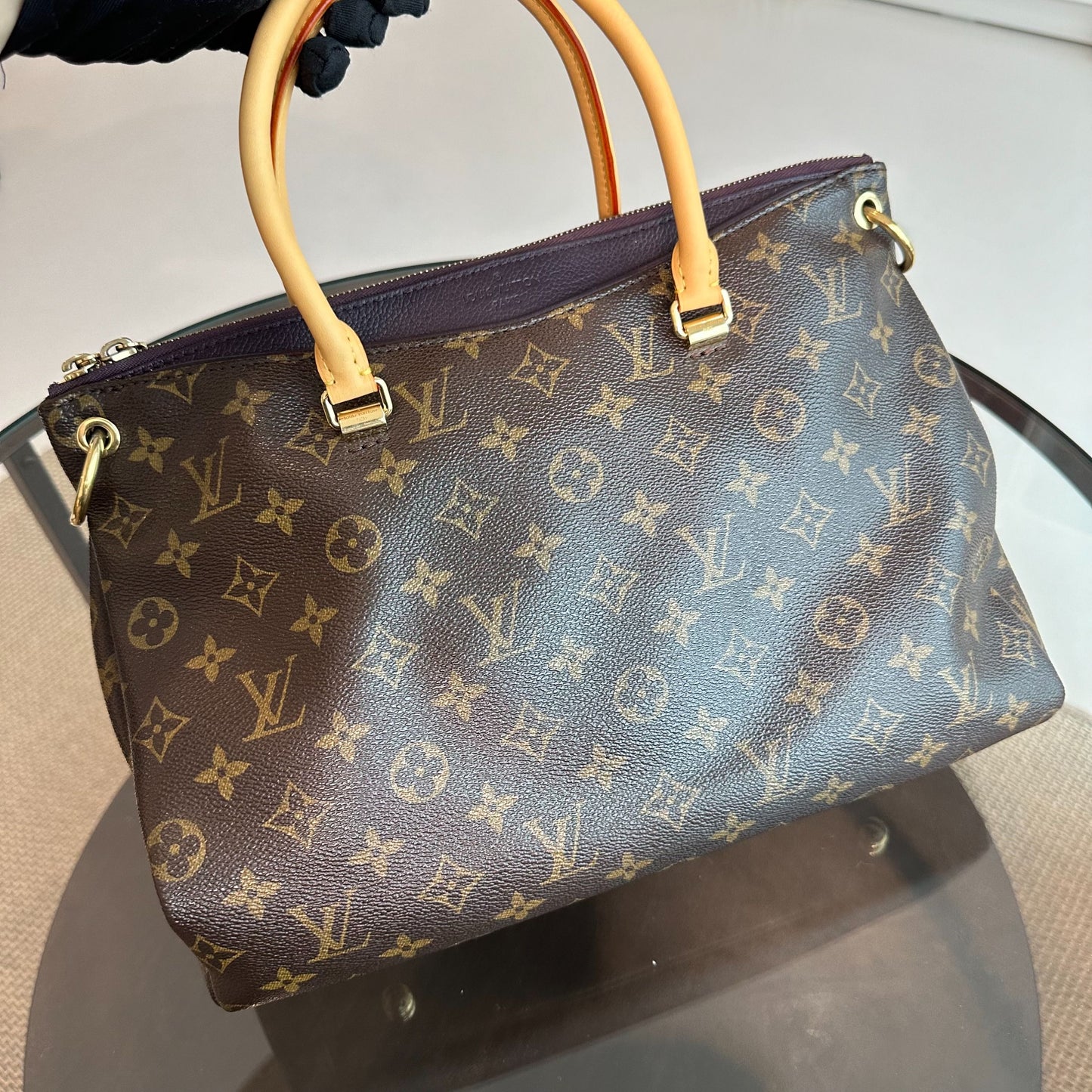 Kovancy Sac à bandoulière  Pallas MM Monogram Violet