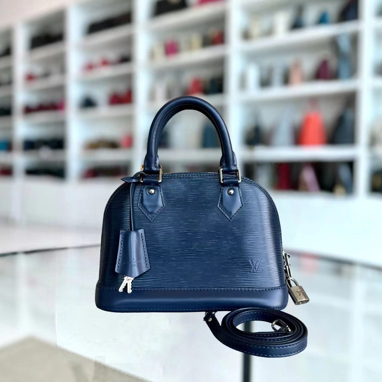 LVT Alma BB EPI Dark Blue Leather SHW