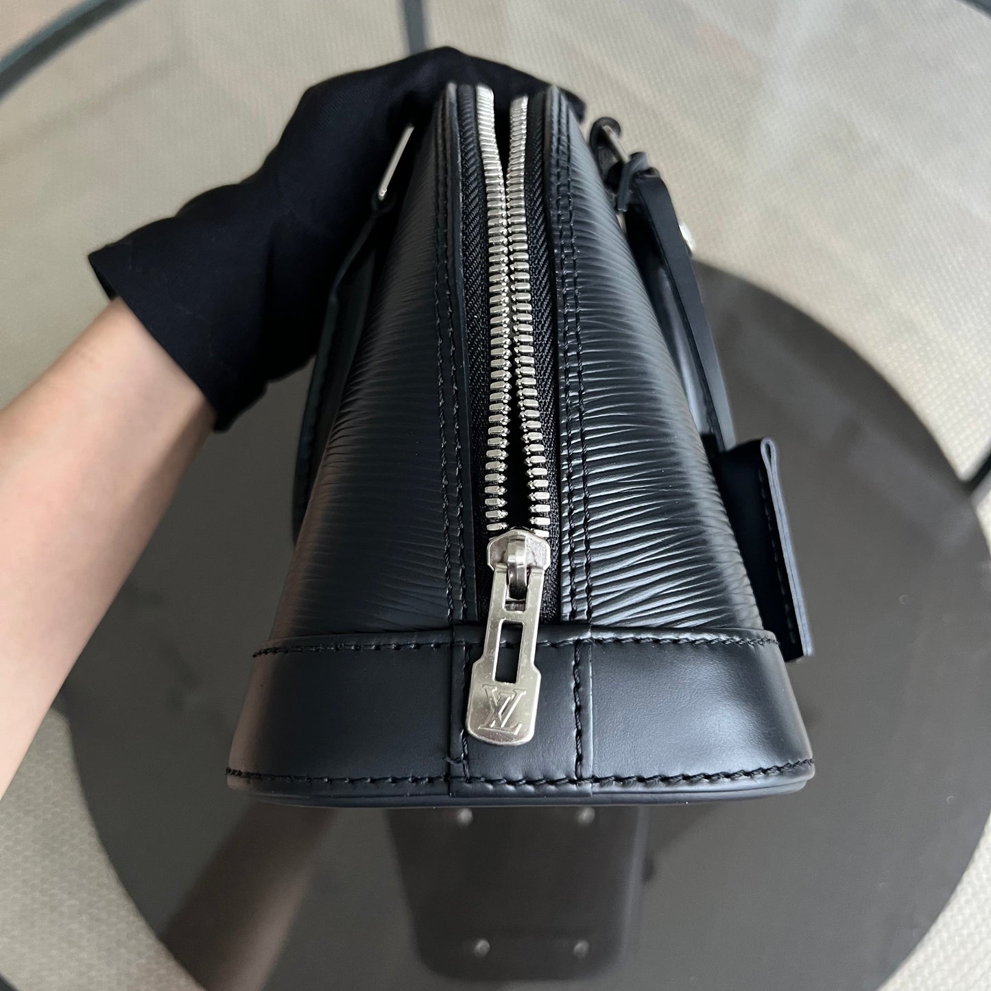 Kovancy Alma BB EPI Cuir Noir Quincaillerie Argentée