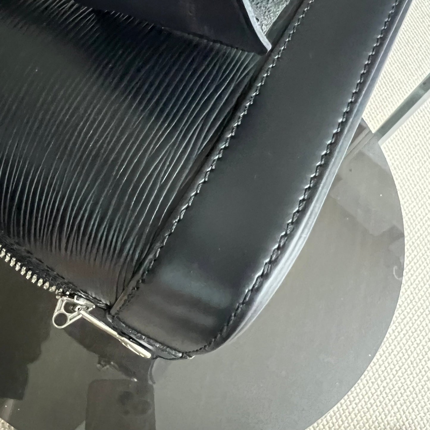 Kovancy Alma BB EPI Cuir Noir Quincaillerie Argentée