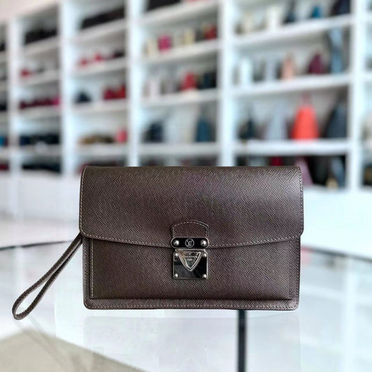Kovancy Belaia Pochette Taiga Cuir Marron SHW