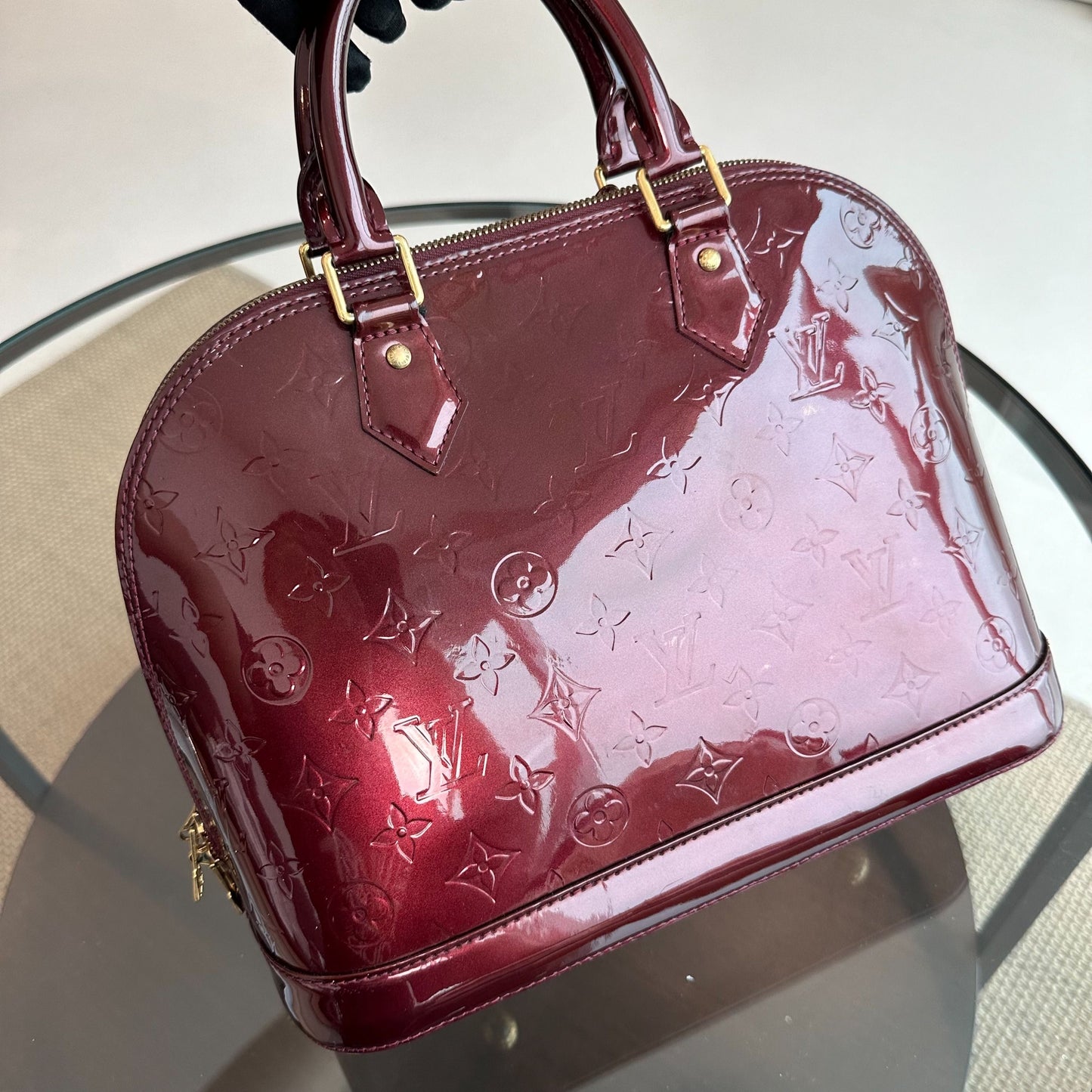 Kovancy Alma PM Vernis Cuir Verni Prune GHW