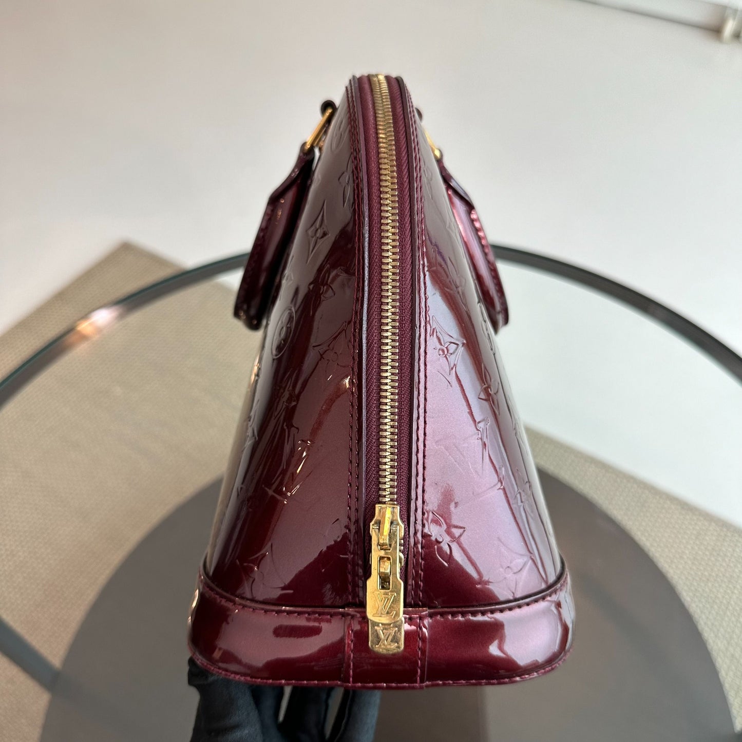 Kovancy Alma PM Vernis Cuir Verni Prune GHW