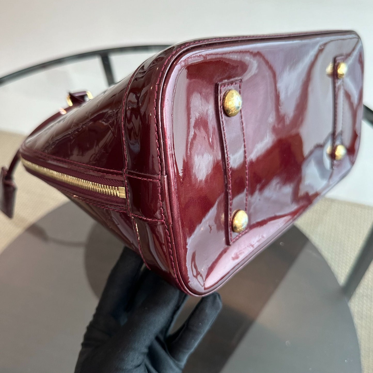 Kovancy Alma PM Vernis Cuir Verni Prune GHW