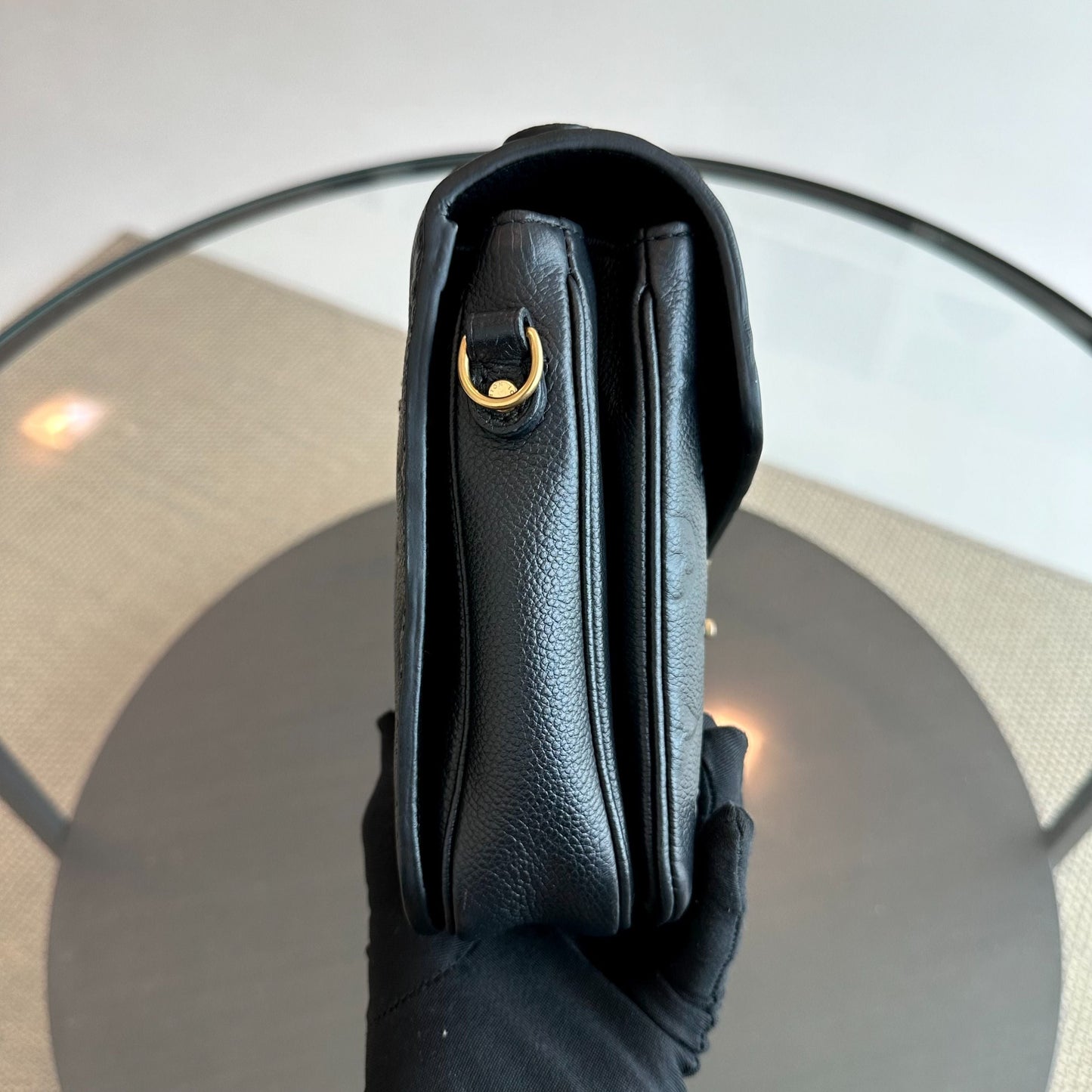 Kovancy Pochette Metis Monogram Empreinte Cuir Noir Nior GHW
