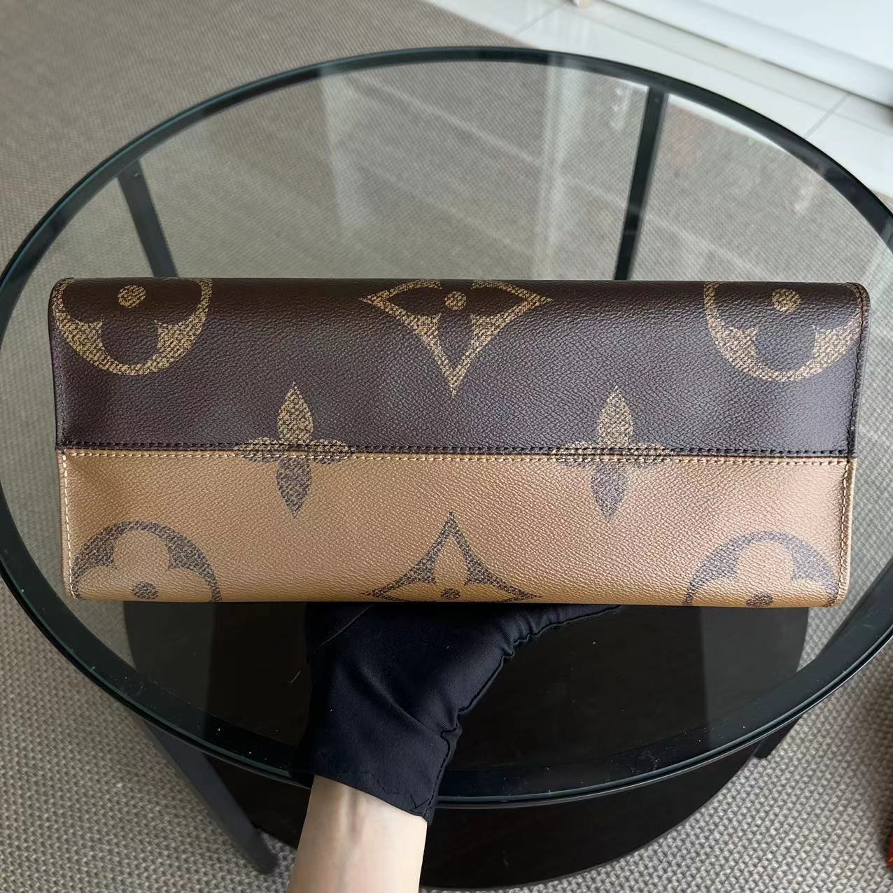 LVT OnTheGo - Monogram Canvas MM