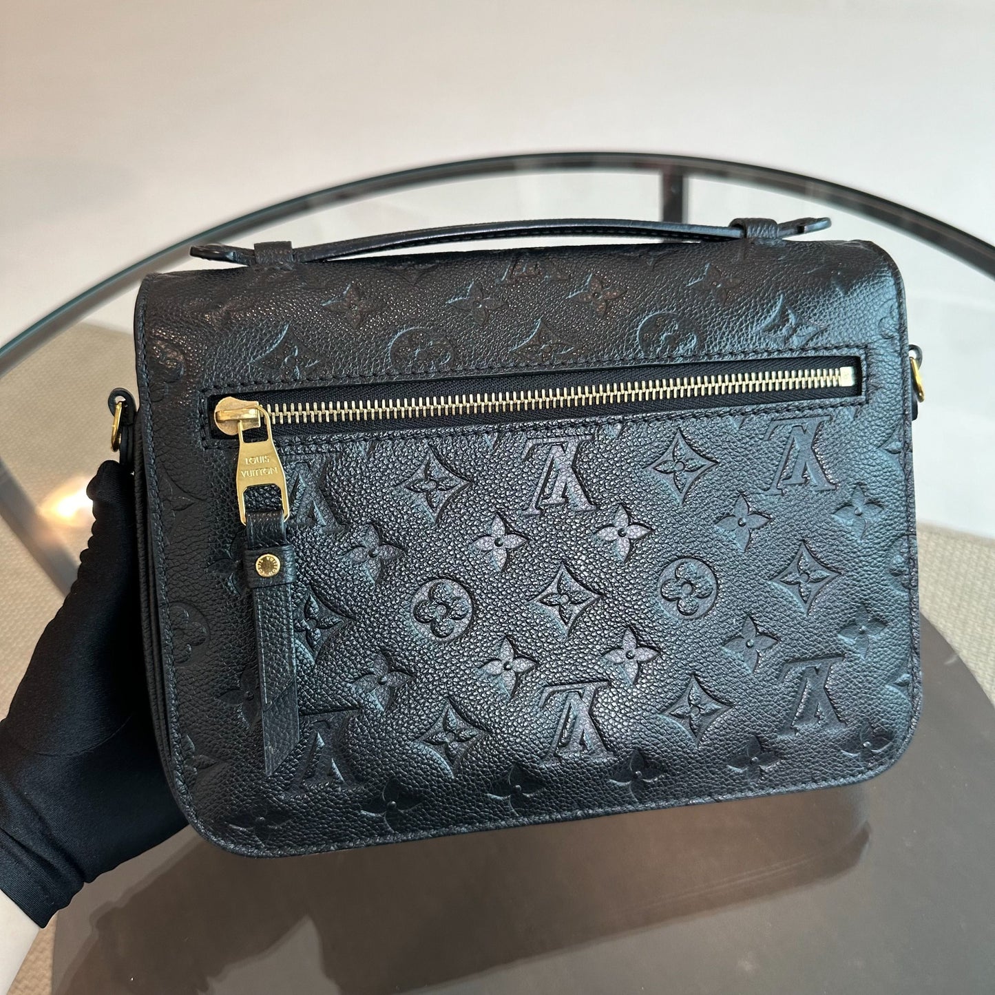 Kovancy Pochette Metis MM Nior Monogram Empreinte Cuir Noir