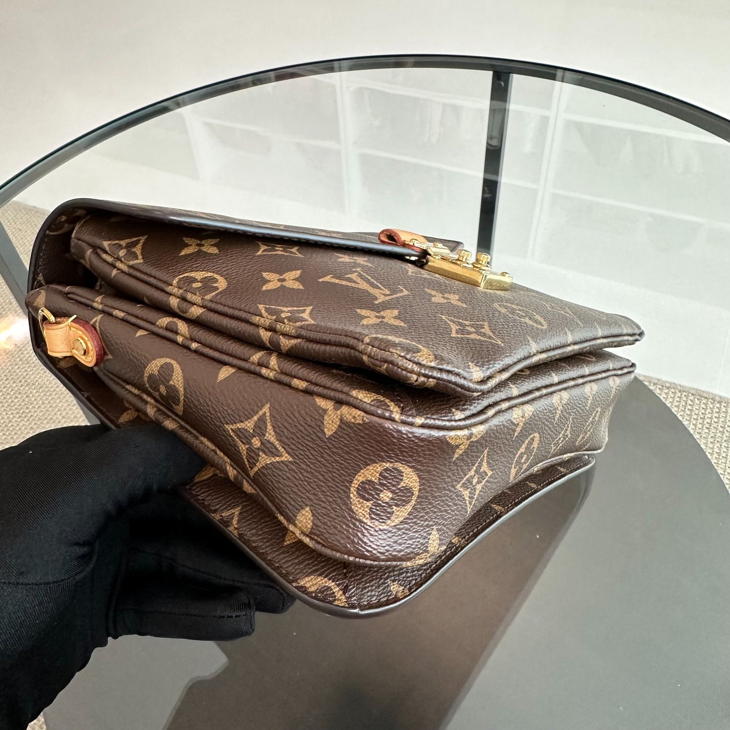 Kovancy Pochette Metis Monogram Cross Body