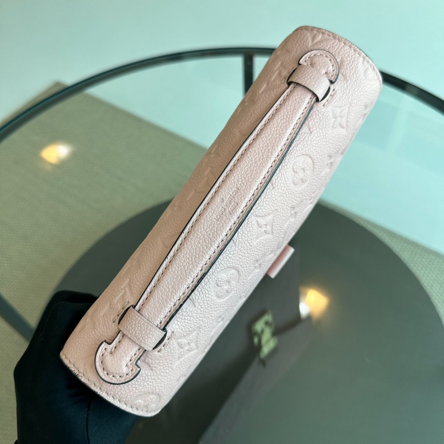 Kovancy Pochette Metis Sakura Cuir de veau rose GHW