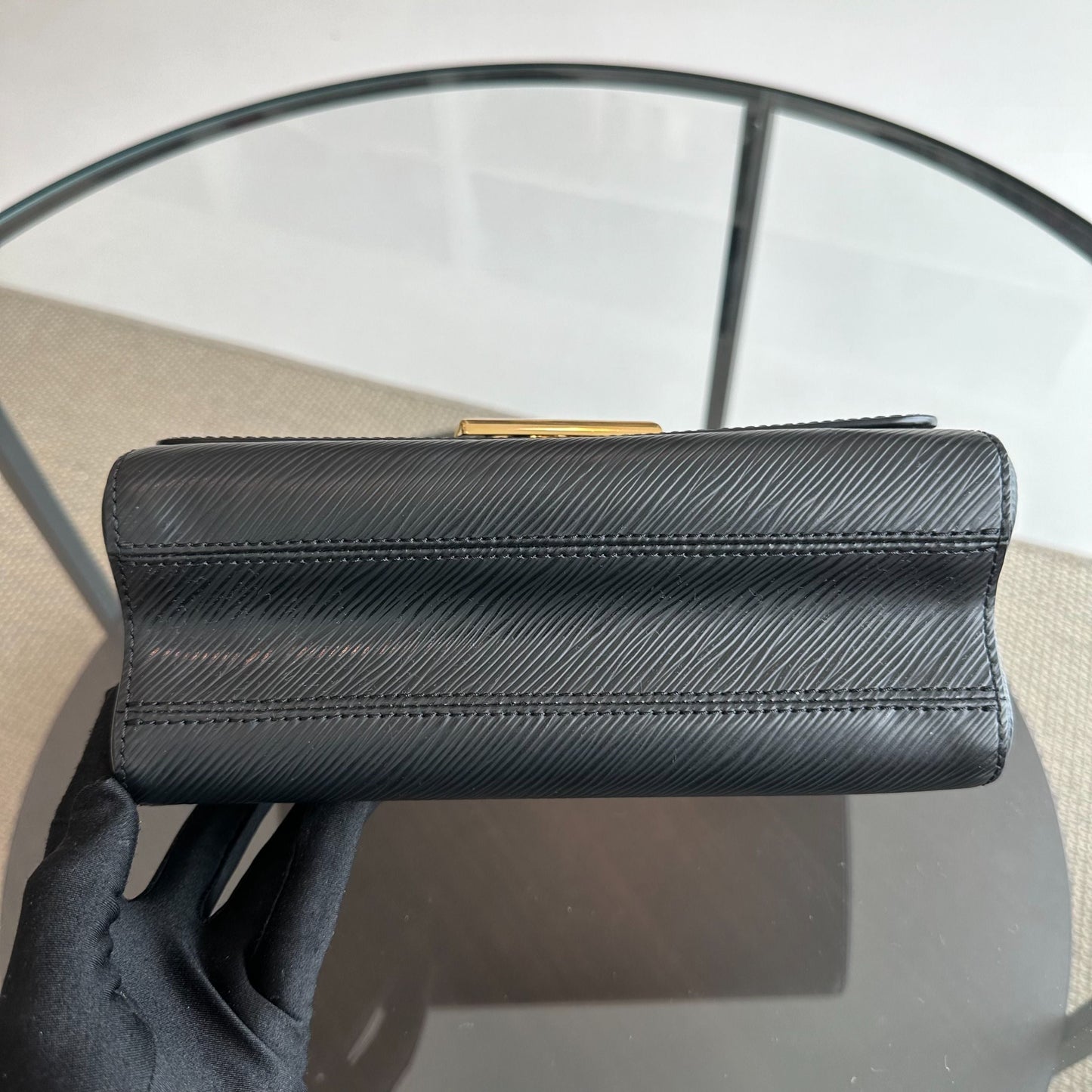 Kovancy Twist MM EPI Cuir Noir GHW