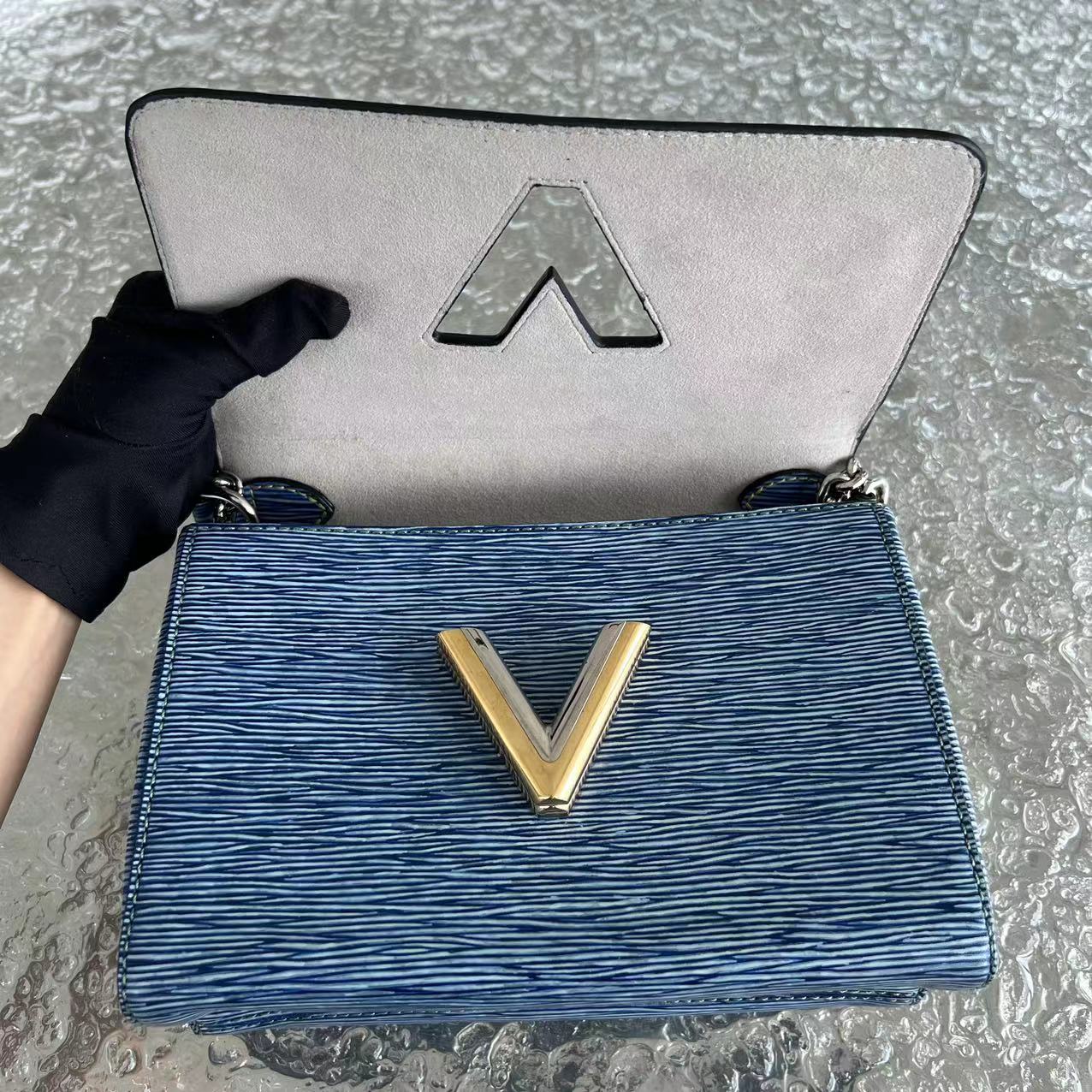 LVT Twist MM EPI Two-Tone Light Blue Leather Hardware