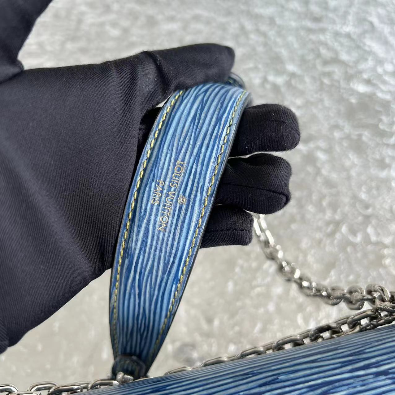 LVT Twist MM EPI Two-Tone Light Blue Leather Hardware