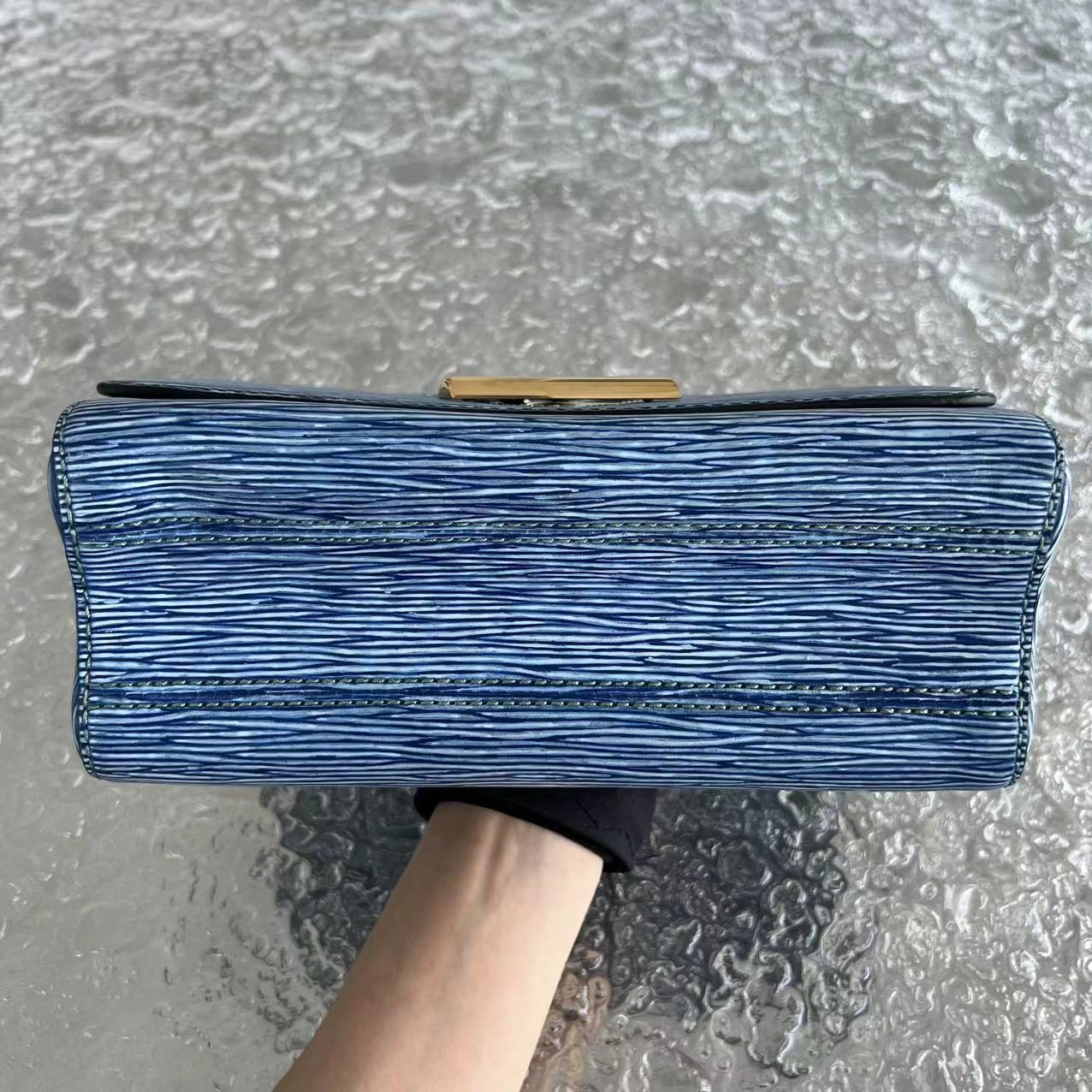 LVT Twist MM EPI Two-Tone Light Blue Leather Hardware