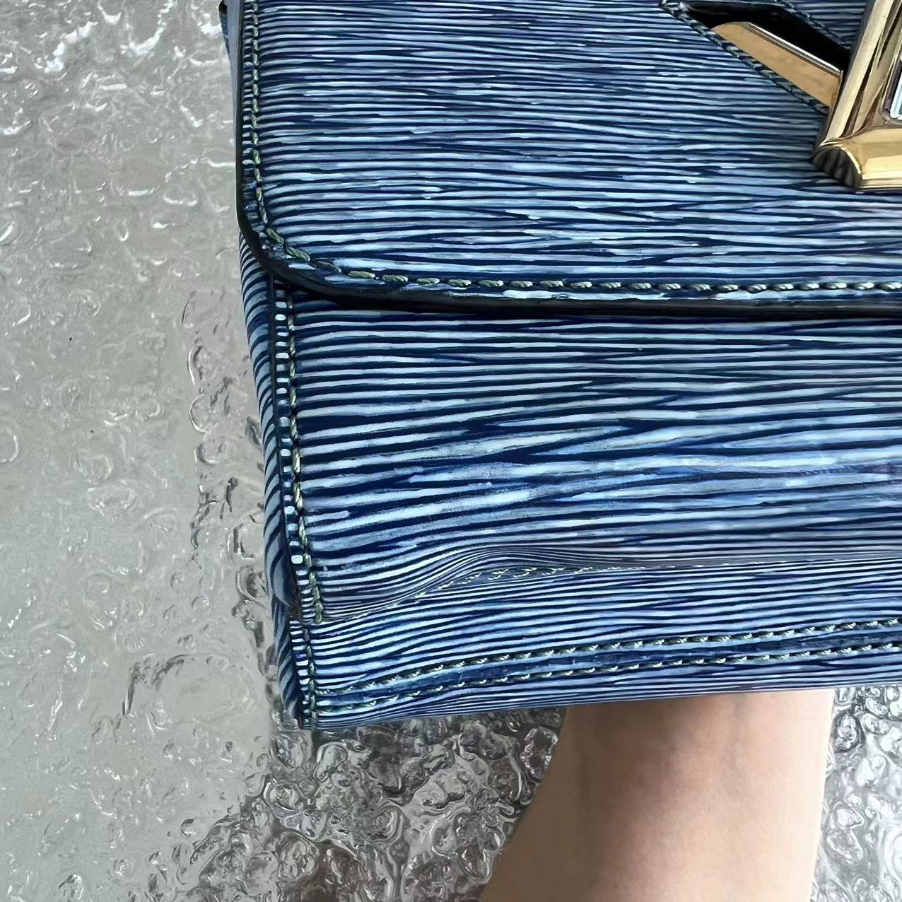 LVT Twist MM EPI Two-Tone Light Blue Leather Hardware