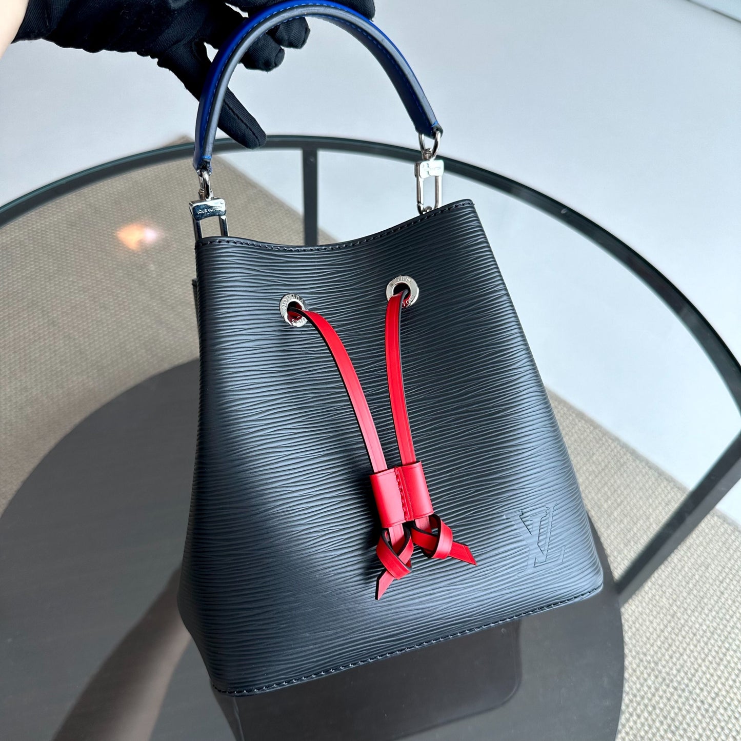 LVT Epi Leather Neoneo BB Bucket Bag SHW