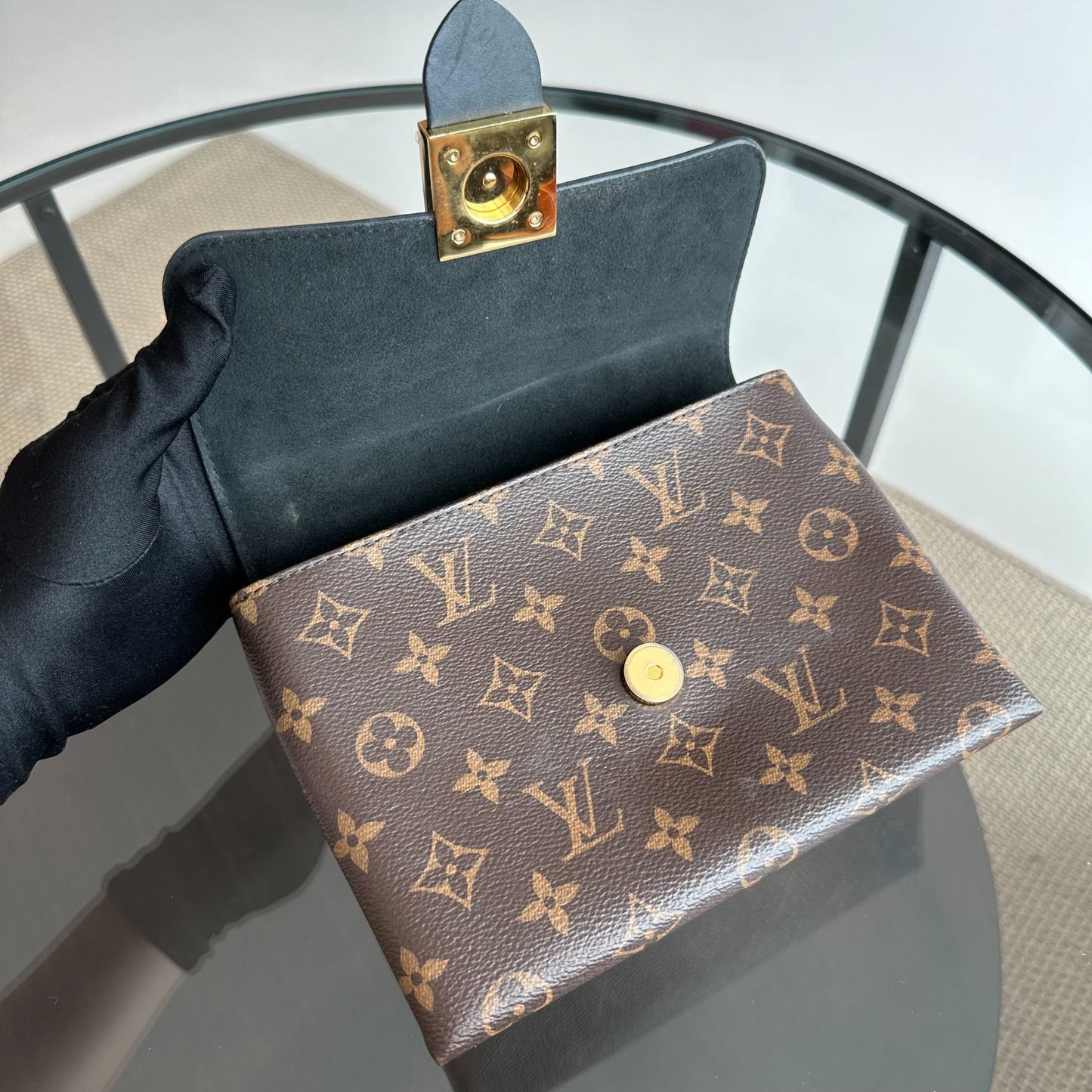 Kovancy Sac bandoulière Locky BB Monogram Noir
