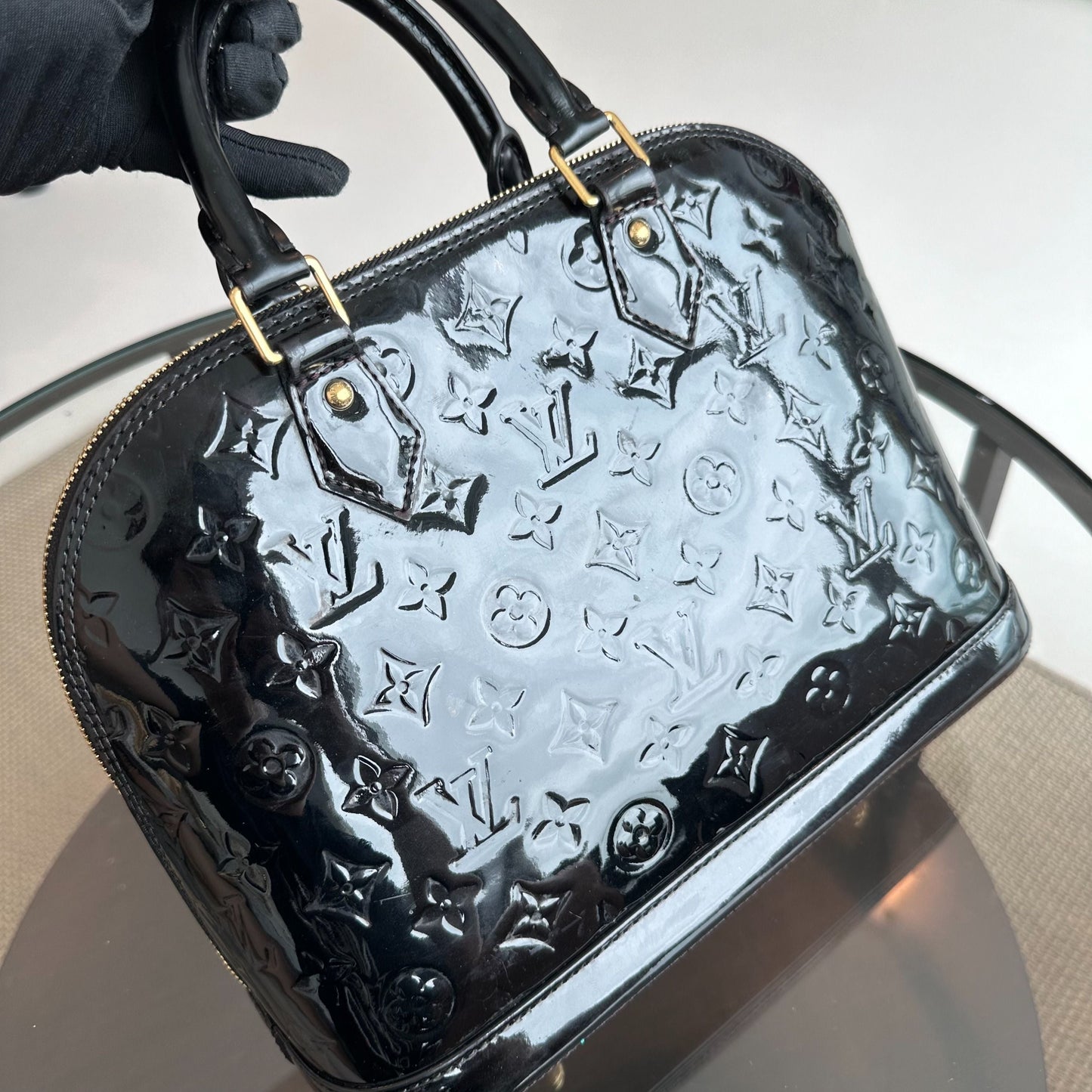 Kovancy Alma PM Vernis Cuir Verni Noir GHW